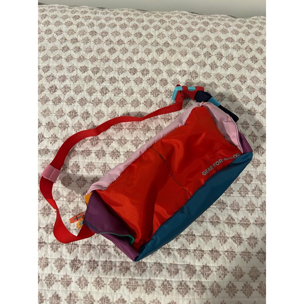 Cotopaxi Bataan Hip Fanny Pack Bag EUC Color block Hiking 3L - Picture 4 of 8